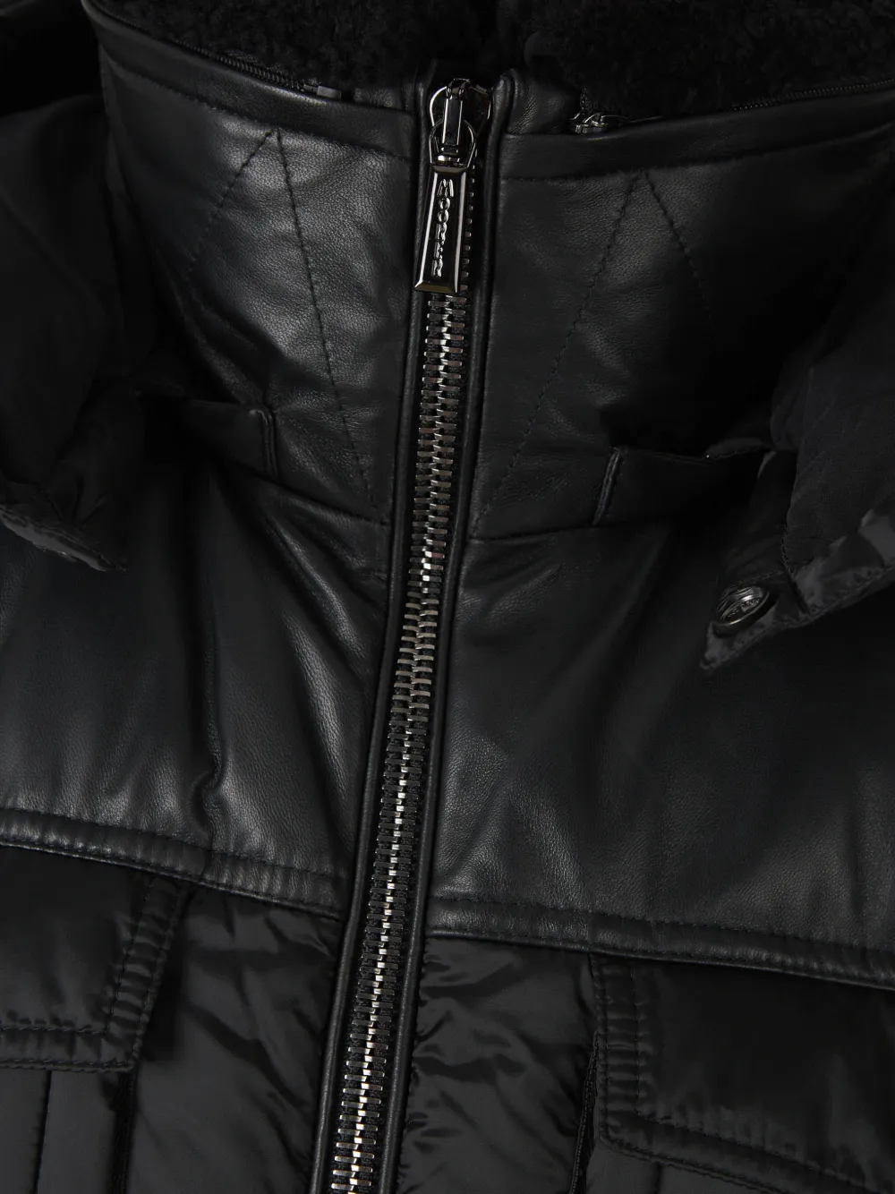Moorer quilted-hooded padded jacket Zwart