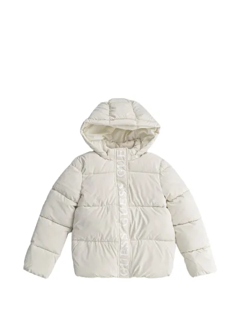 guess kids chamarra capitonada con capucha y logo estampado