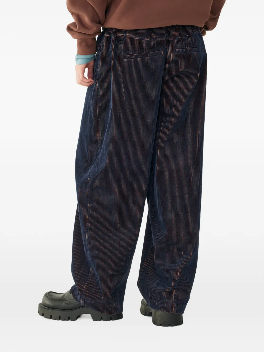 TOMBOY corduroy-texture straight-leg trousers Blauw