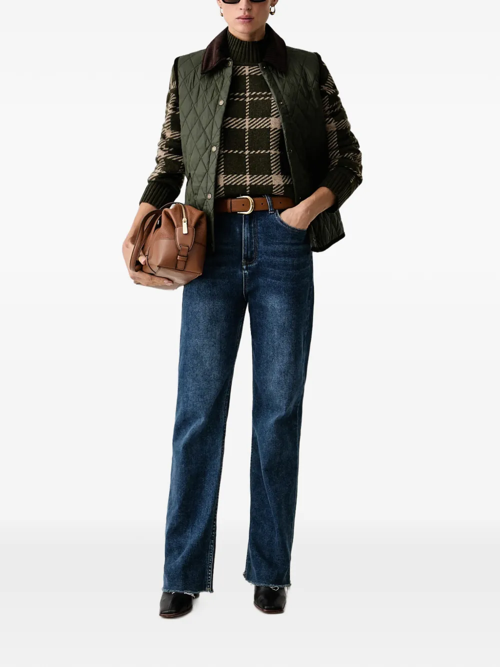 Barbour Darwen gewatteerde bodywarmer met ruitpatroon en ribfluwelen kraag Groen