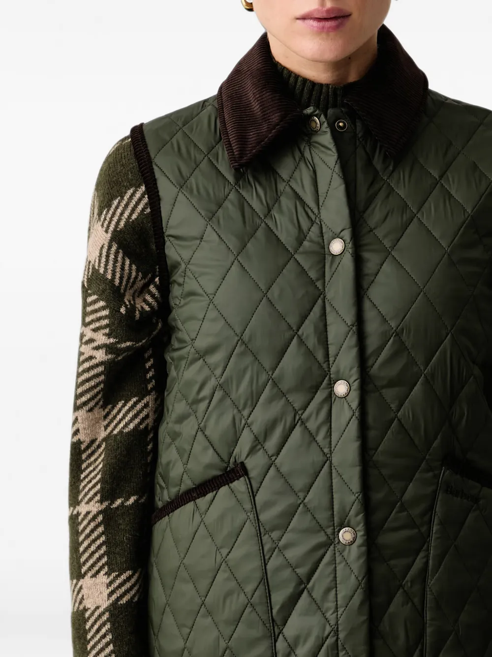 Barbour Darwen gewatteerde bodywarmer met ruitpatroon en ribfluwelen kraag Groen