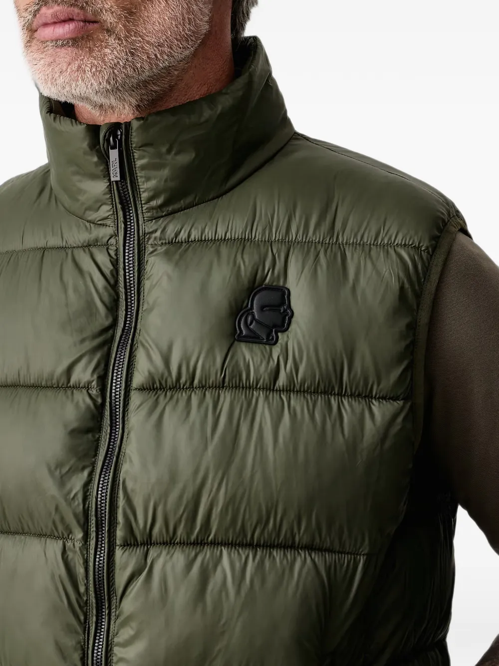 Karl Lagerfeld quilted logo-patch gilet Groen