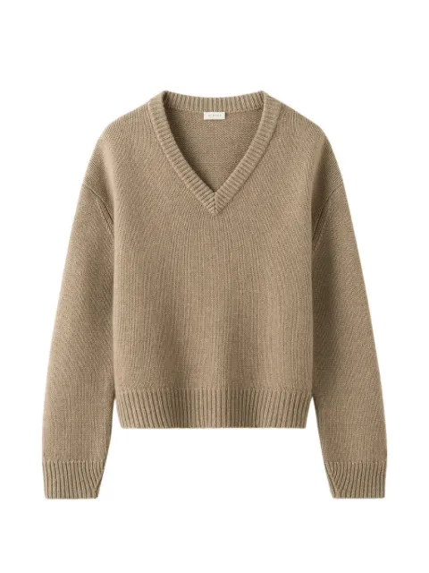 Almada Label Yara V-neck knitted sweater