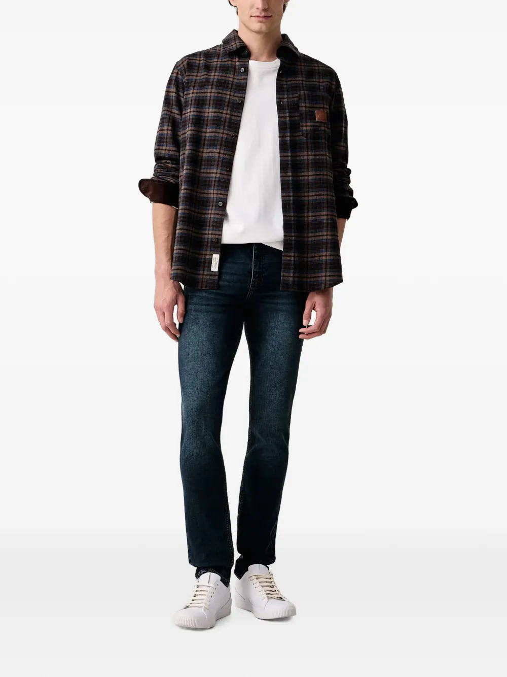 Karl Lagerfeld Jeans logo-patch whiskered jeans Blauw