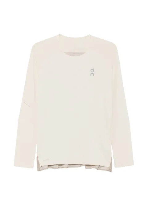On  performance long-sleeve T-shirt