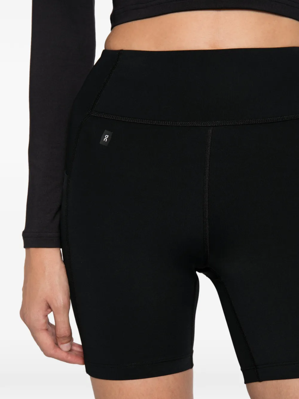 On Train shorts Zwart