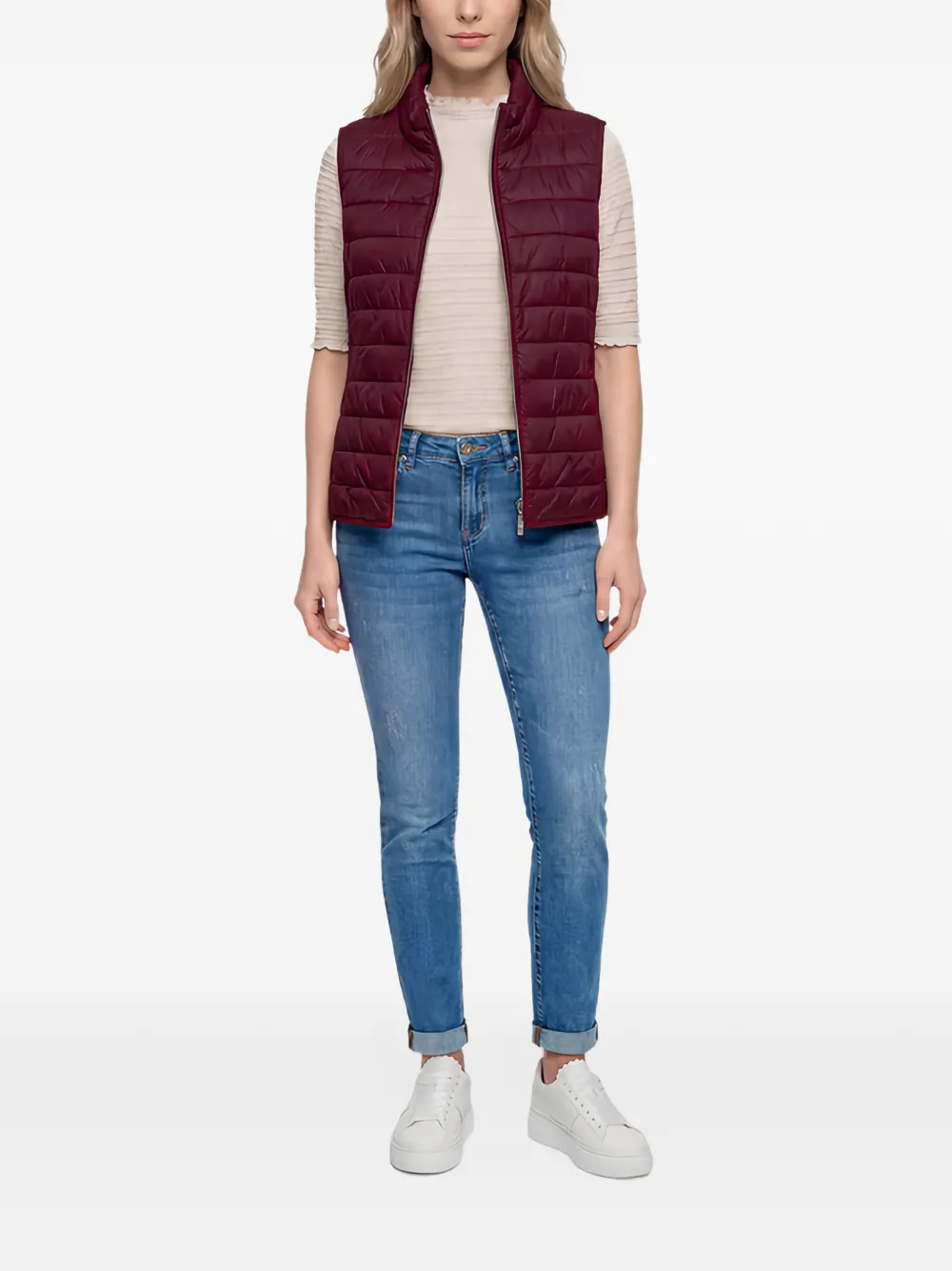 Betty Barclay high-neck padded gilet Rood