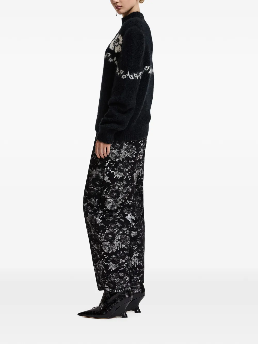 Essentiel Antwerp Kalendar floral-jacquard stand-up collar sweater Zwart