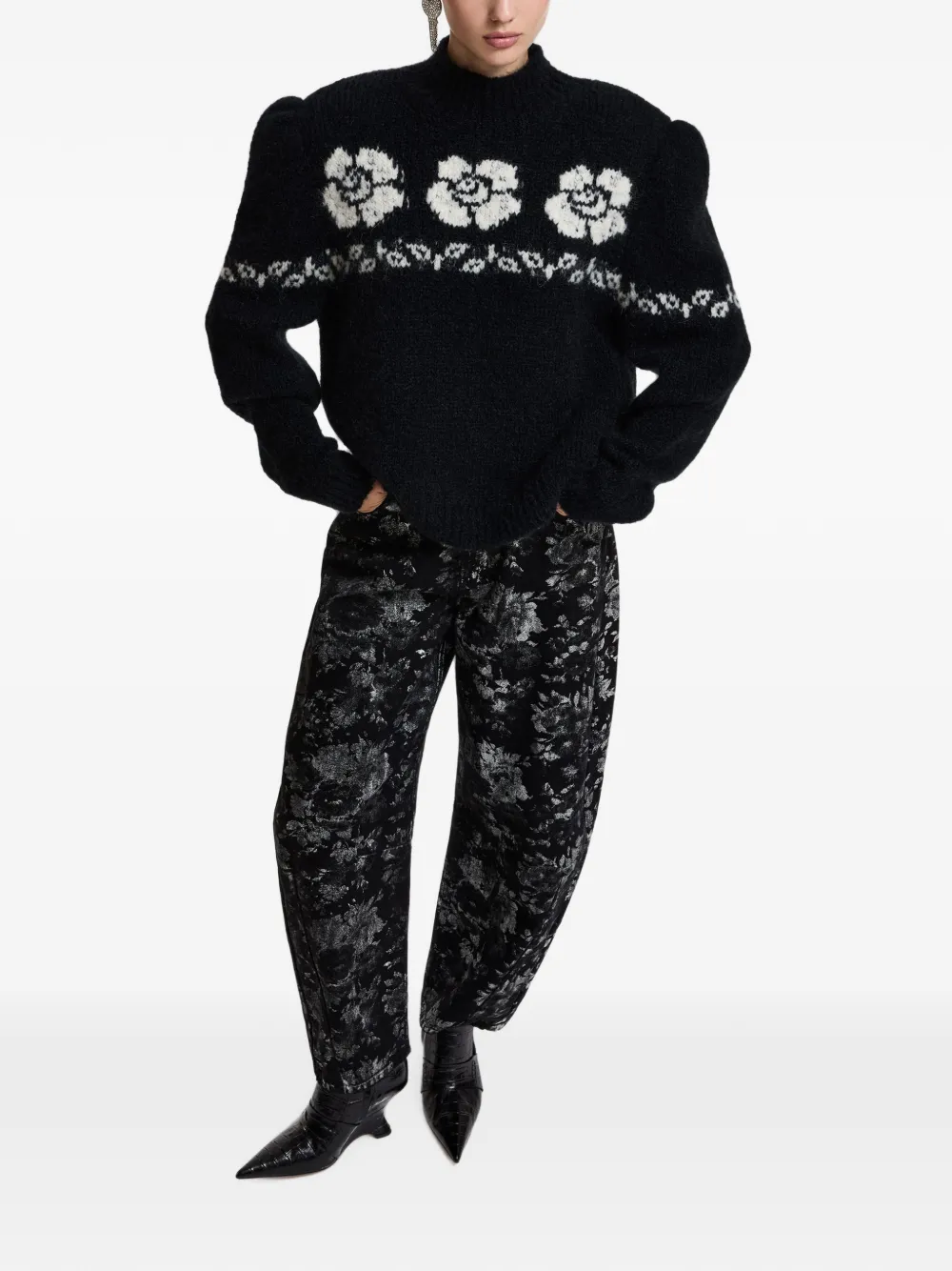 Essentiel Antwerp Kalendar floral-jacquard stand-up collar sweater Zwart