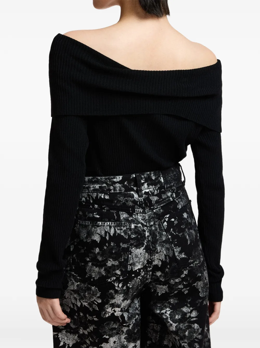 Essentiel Antwerp Killy off-shoulder ribbed-knit sweater Zwart