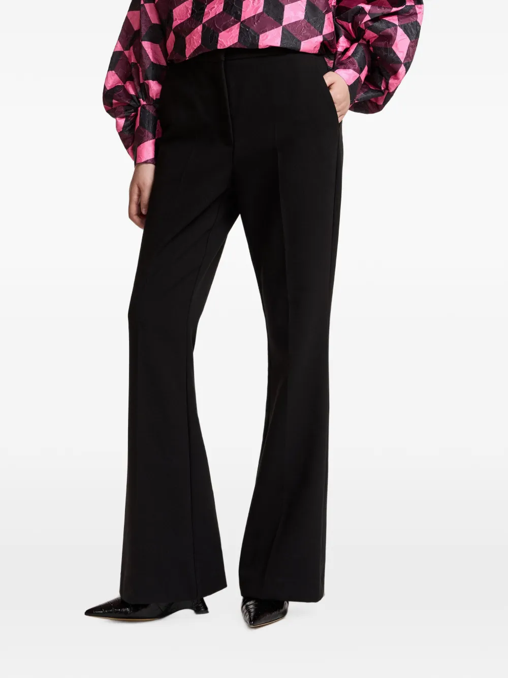 Essentiel Antwerp Keen flared trousers Zwart