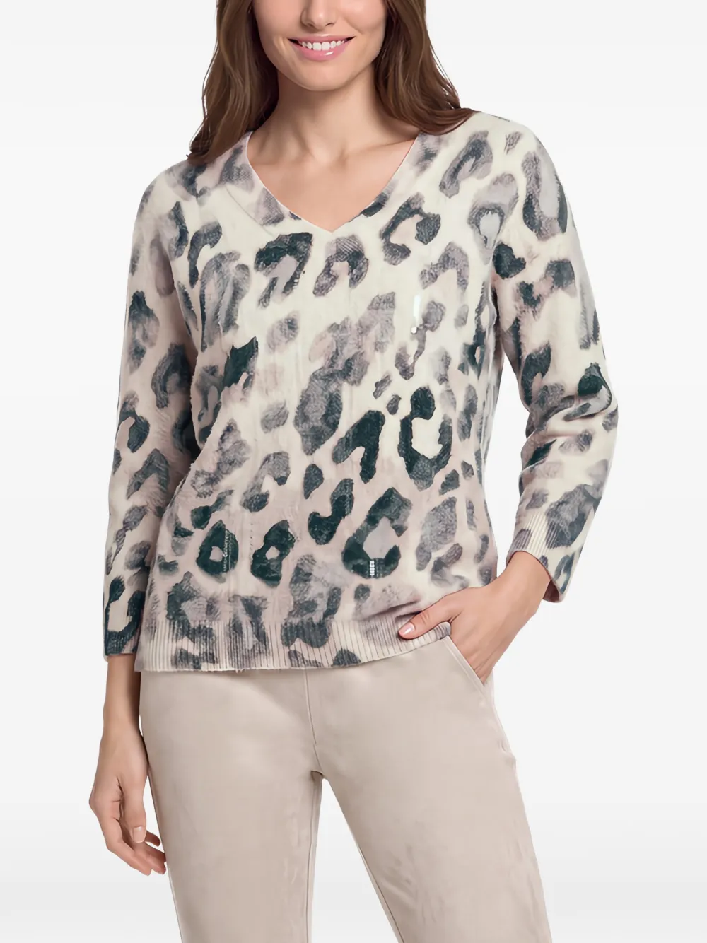 Betty Barclay leopard-print V-neck sweater Beige