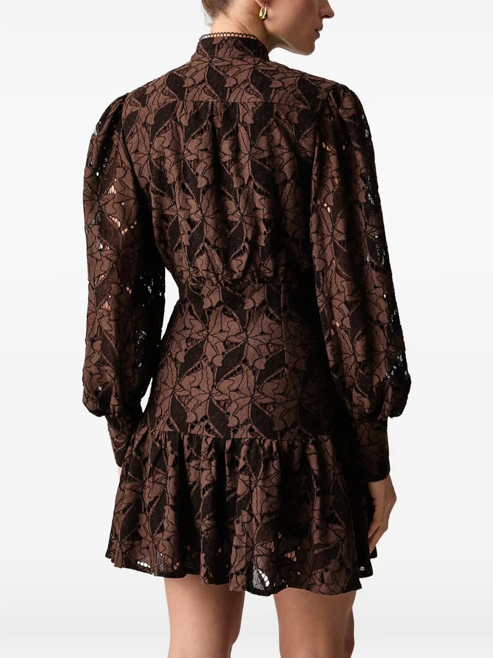 Bardot Guipure mini-jurk met ruches en kant Bruin