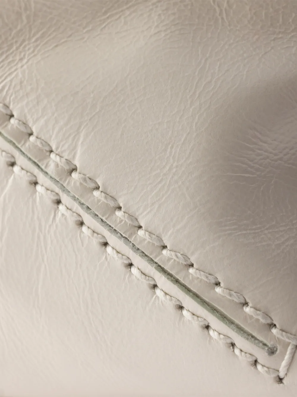Prada Medium Aimée leren schoudertas Wit