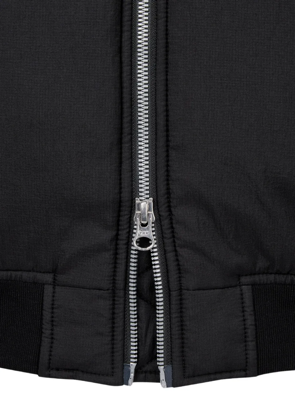 TOMBOY MA1 jack met capuchon Zwart