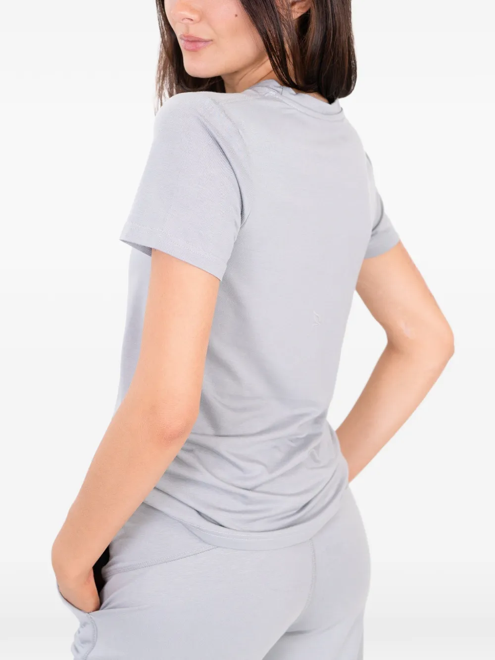 ON OFF Essentials The Everyday logo-print T-shirt Grijs