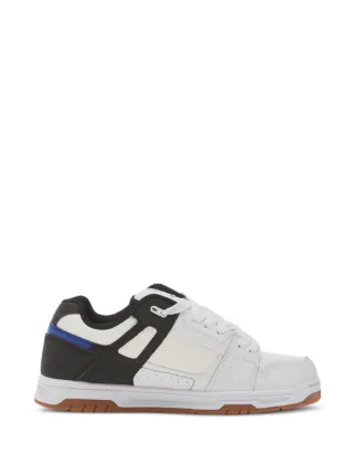 DC Shoes