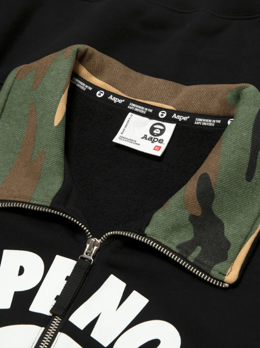 AAPE BY *A BATHING APE camouflage-collar logo-print sweater Zwart