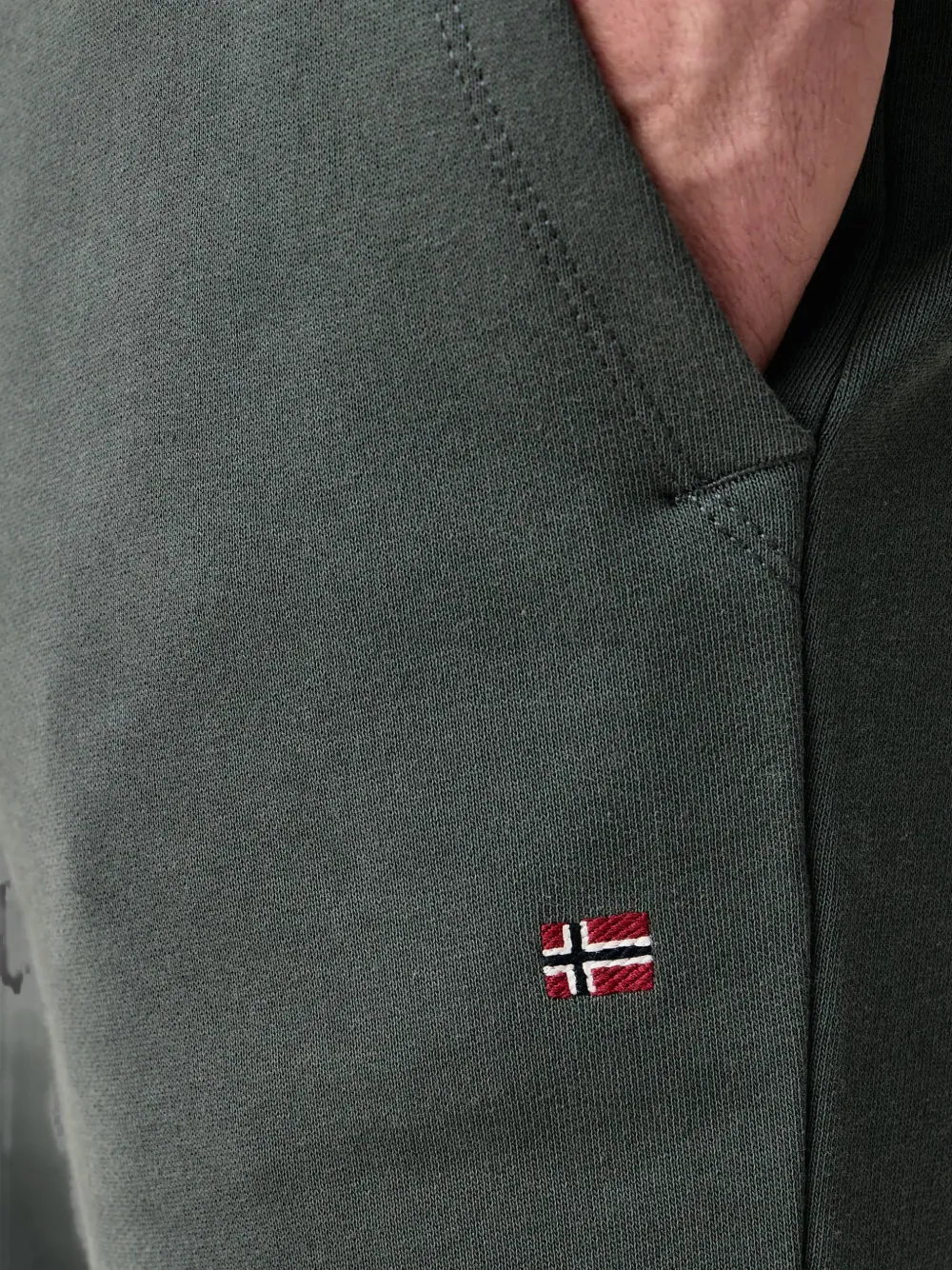Napapijri Trainingsbroek met geborduurd logo Groen