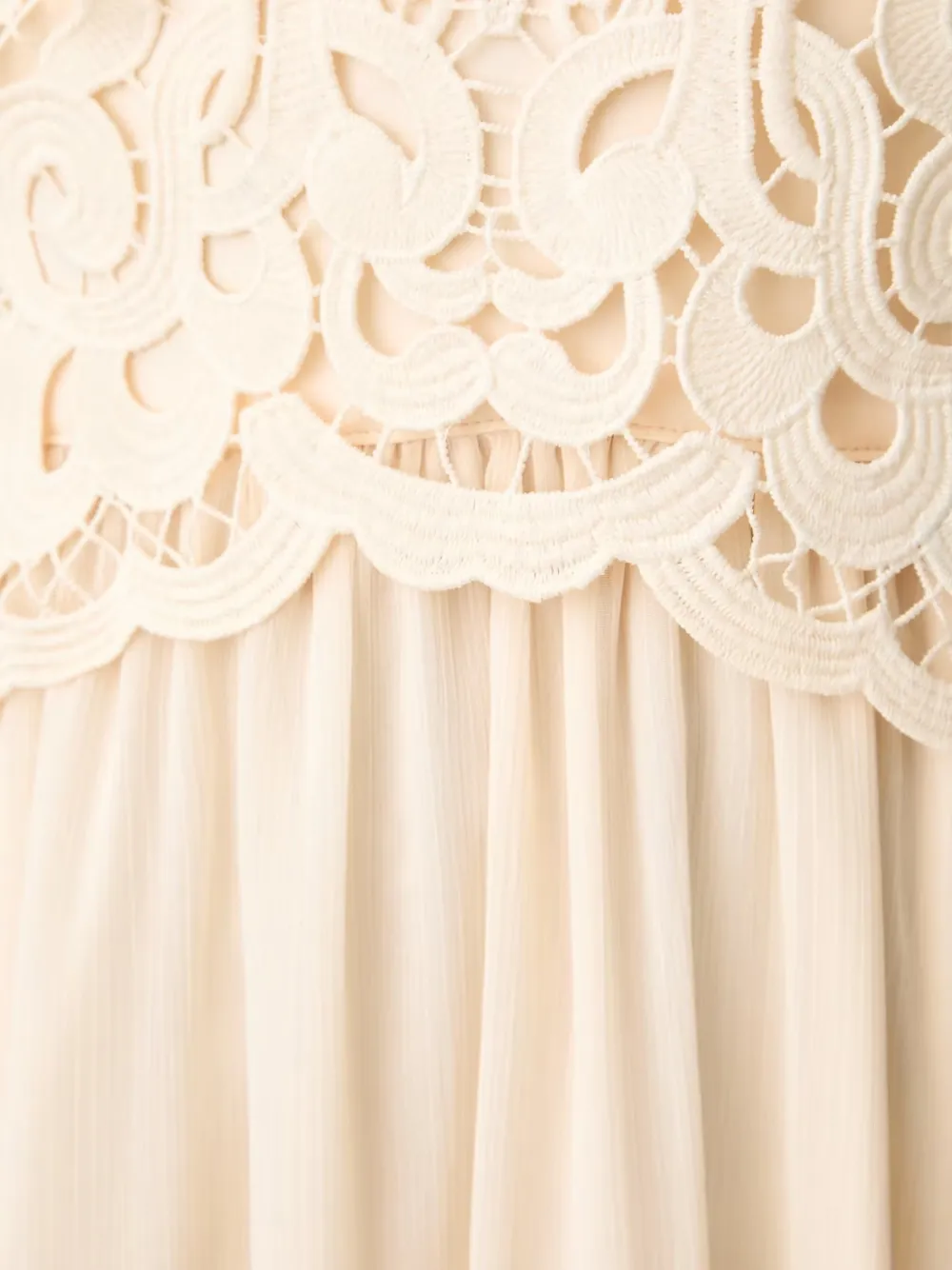 Morgan Maxi-jurk met vlakken van guipurekant Beige