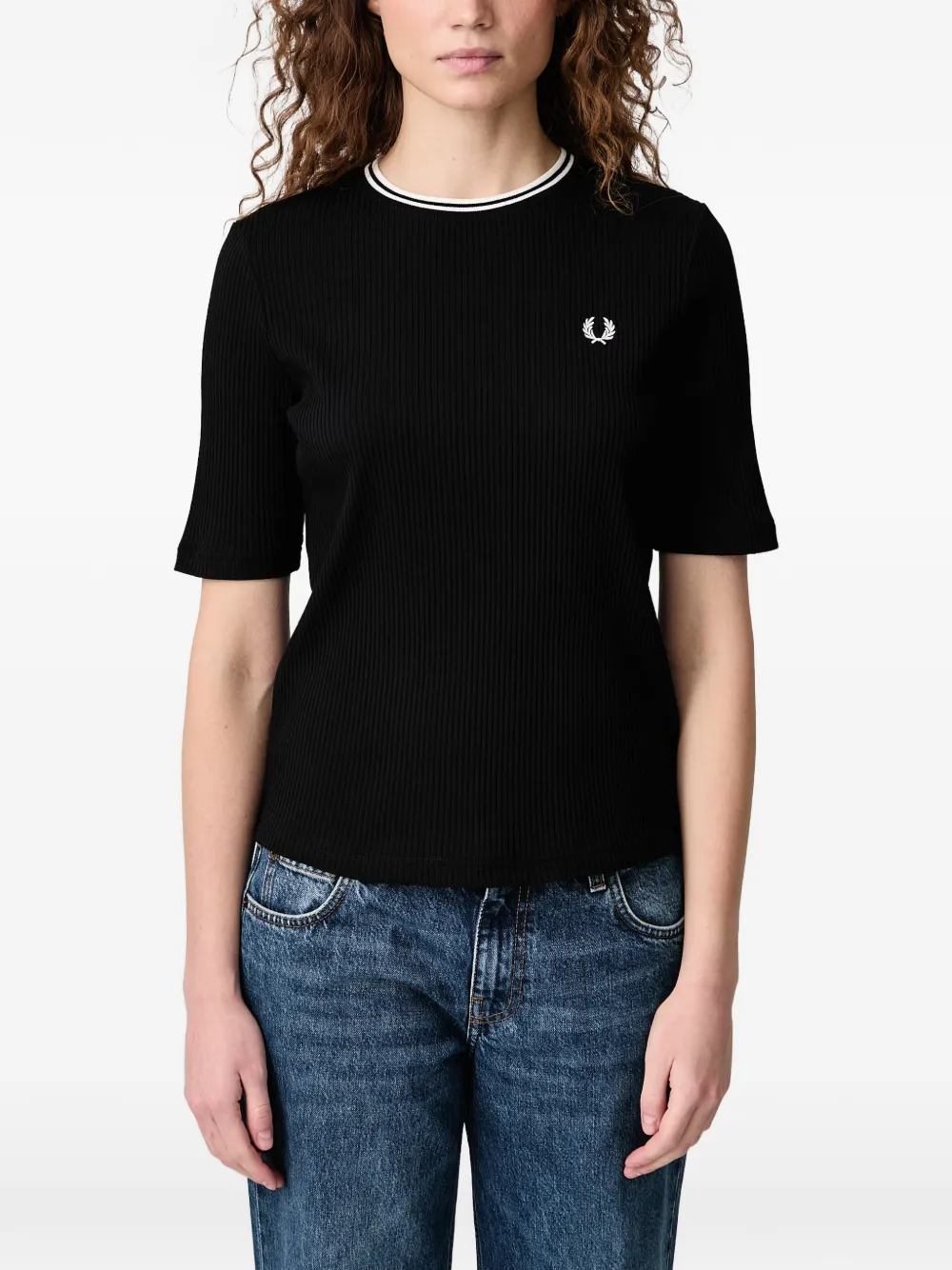 Fred Perry T-shirt met geborduurd logo Zwart