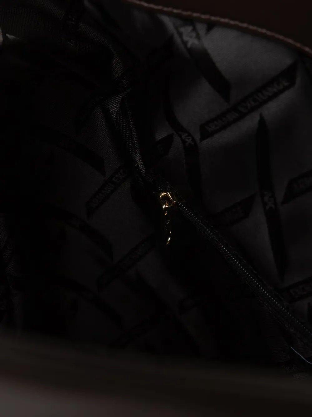 Armani Exchange Schoudertas met logoprint Bruin