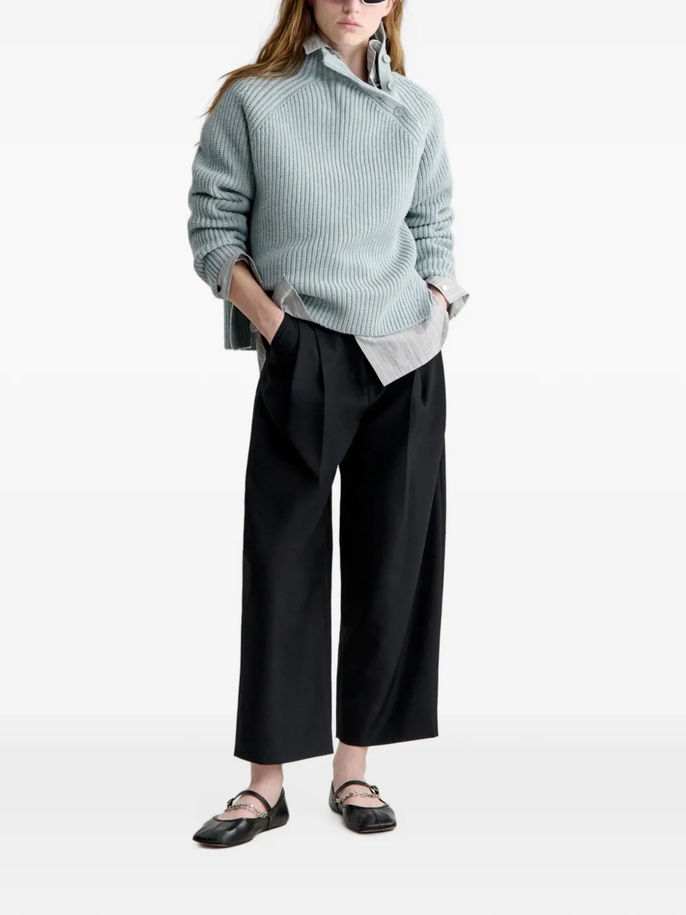 Maison Kitsuné Ribgebreide trui met knopen op de schouder Blauw