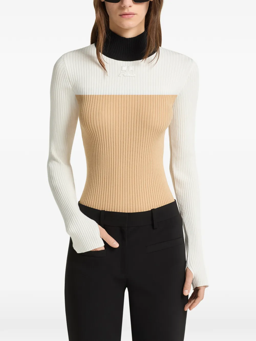 Courrèges Ribgebreide trui met logo-patch Wit