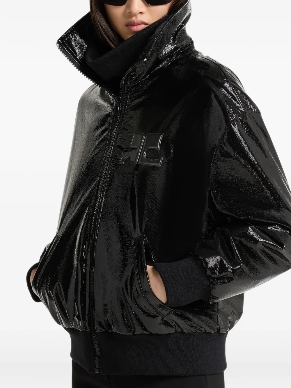 Courrèges Jack met logopatch Zwart