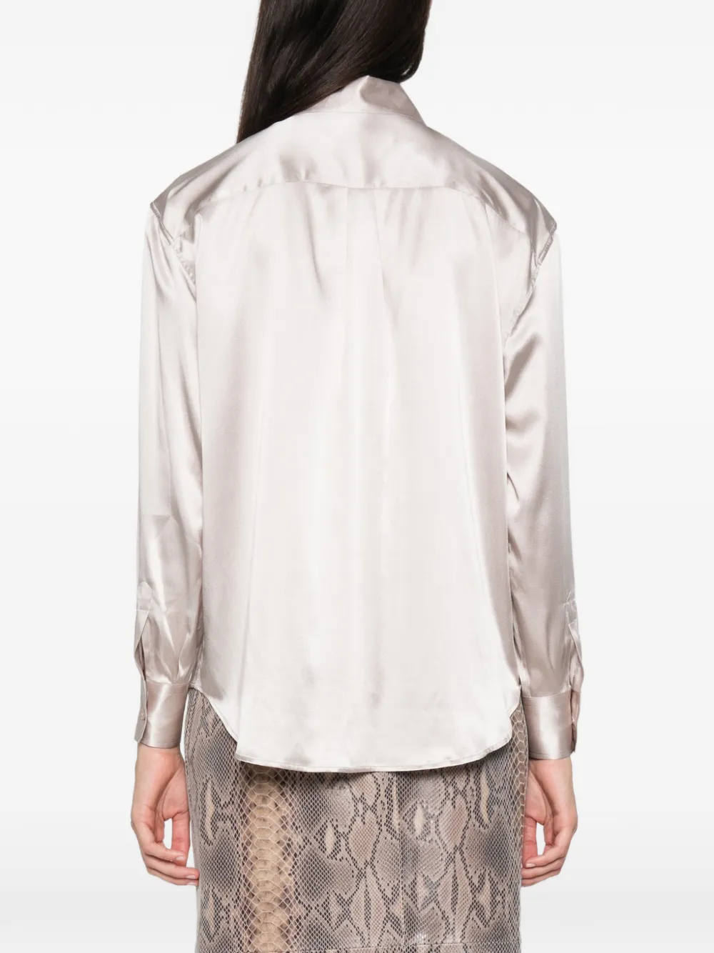Tagliatore T-shirt met borstzak en satijnen afwerking Beige