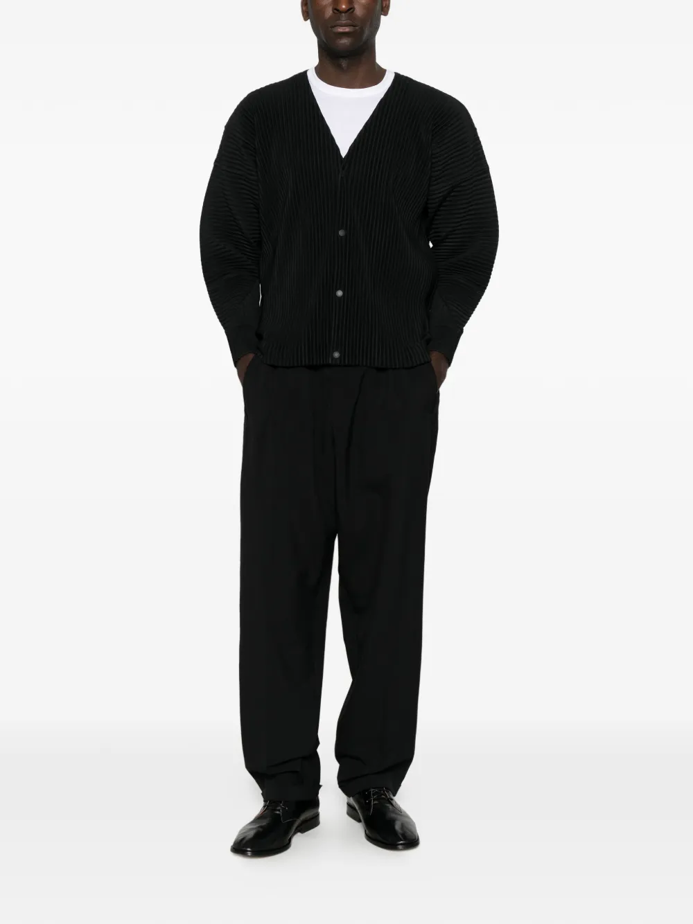 Homme Plissé Issey Miyake pleated V-neck cardigan Zwart