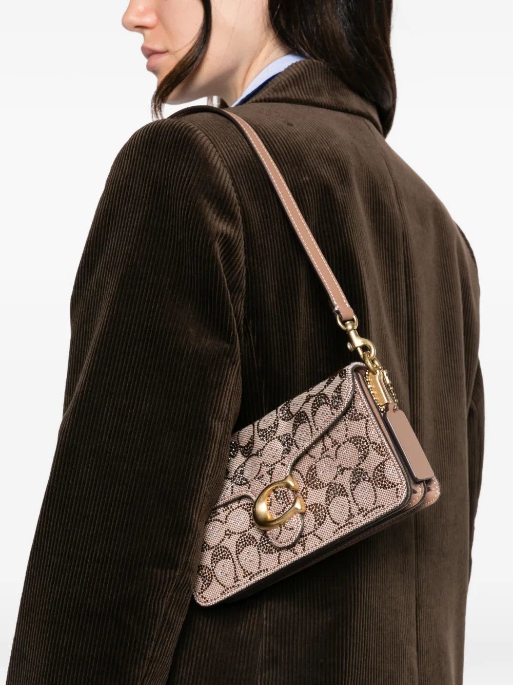 Coach Tabby Soft 20-inch schoudertas met kenmerkend kristallen jacquard Beige