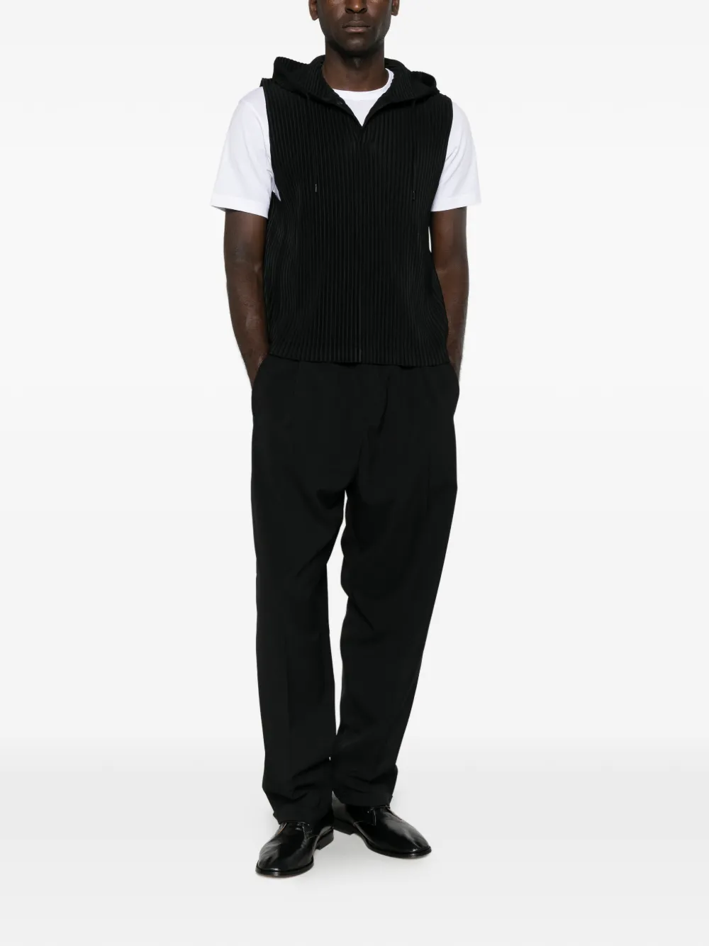 Homme Plissé Issey Miyake pleated hooded vest - Noir