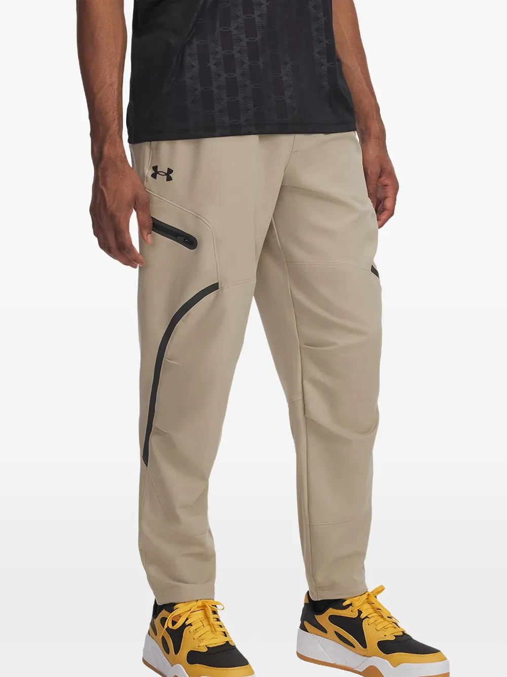 Under Armour Unstoppable trainingsbroek met cargozakken Beige