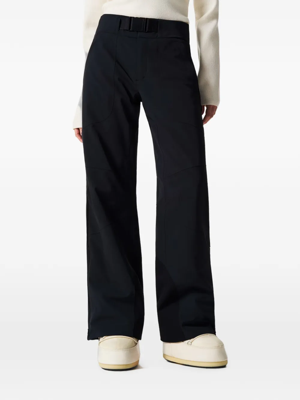 Perfect Moment High-tech Ski Pants in Black, view 3