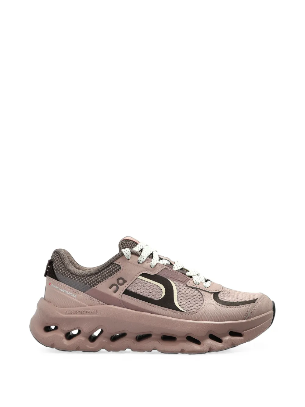 On Cloudtilt Arc low-top sneakers
