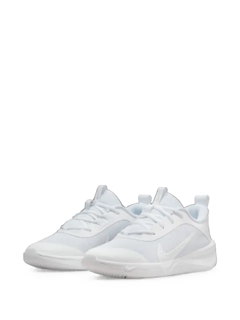 Nike Kids Omni Multi-Court sneakers