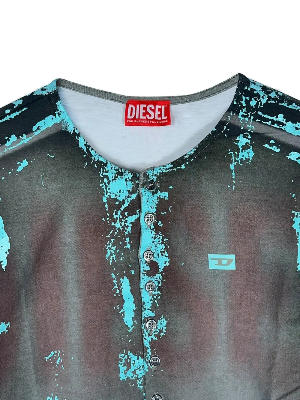 Diesel Grandad T-shirt in cracked leather-effect jersey Grijs