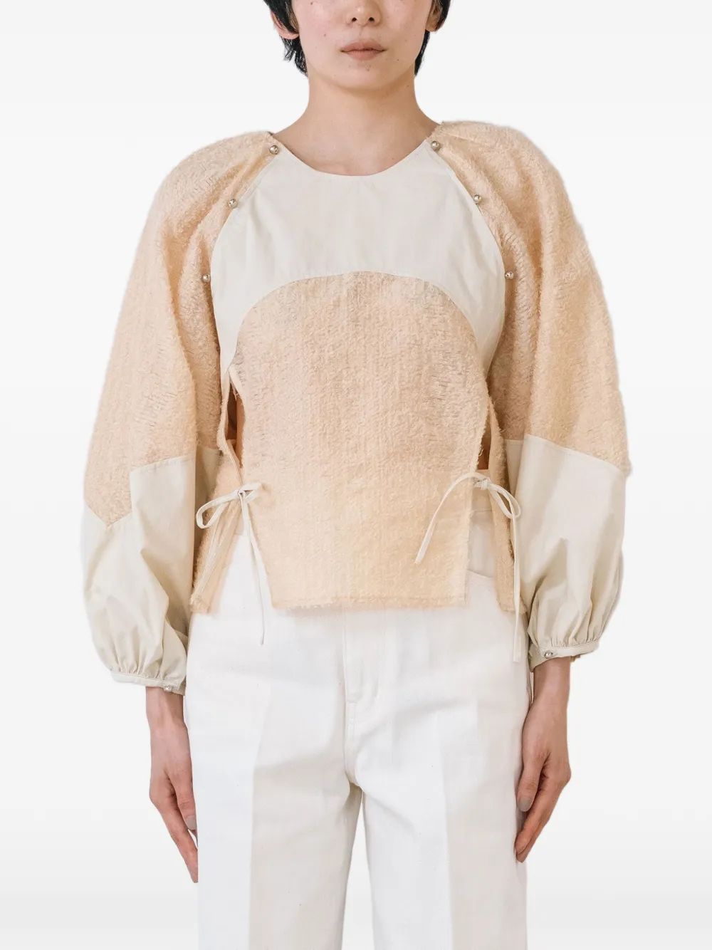 Muller Of Yoshiokubo Relief puff-sleeve top - Toni neutri