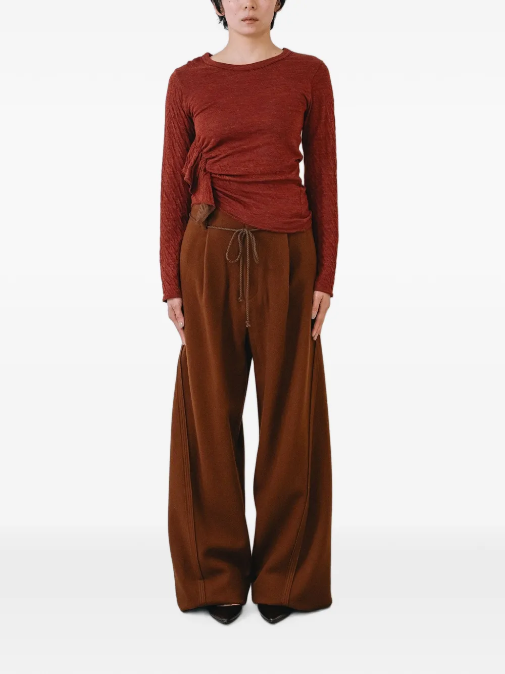 Muller Of Yoshiokubo Mellow broek met ceintuur en zijstreep Bruin