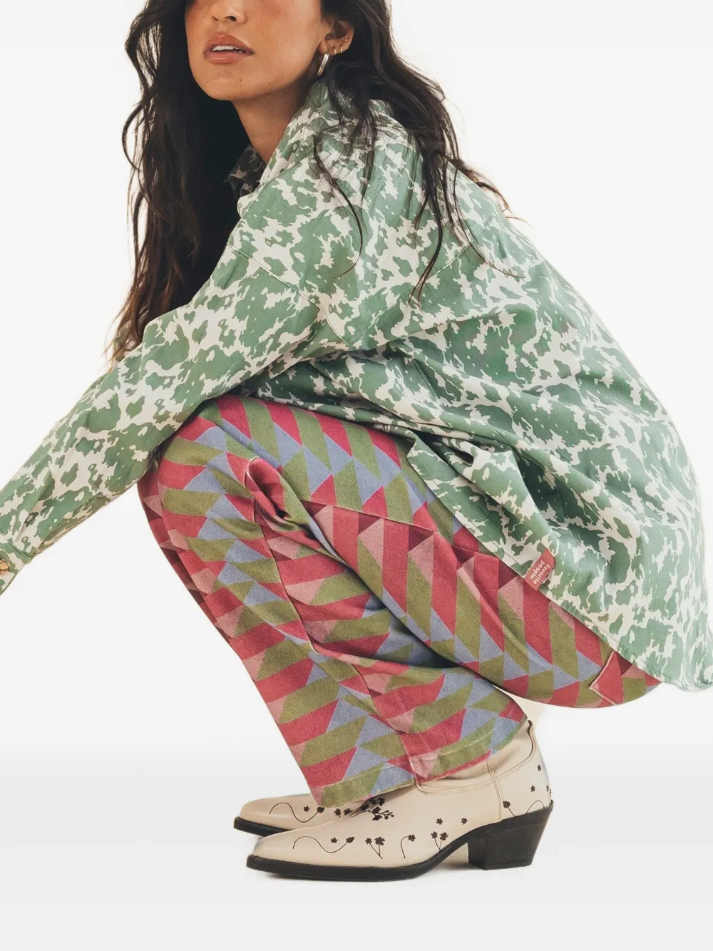 Favorite People Crew broek met geometrisch patroon en wijde pijpen Roze