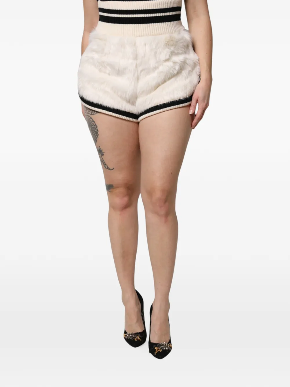 Dolce & Gabbana faux-fur striped shorts - Toni neutri