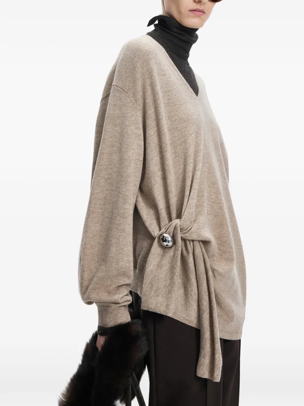 JNBY Trui met geknoopt detail en V-hals Beige