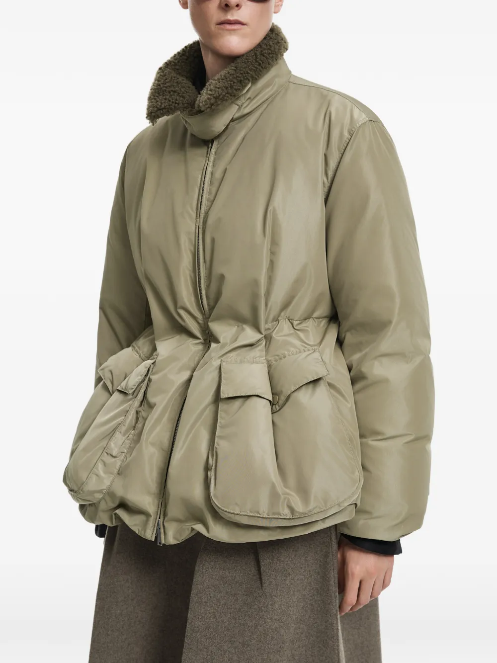 JNBY Donsjack met trekkoordtaille en fleece kraag Groen