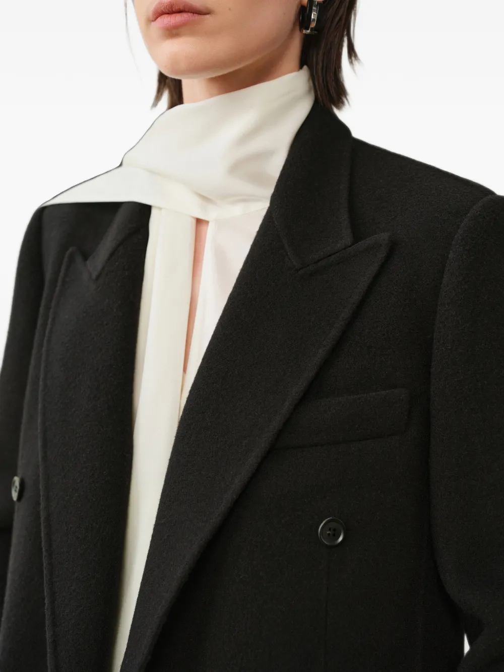 LESS Cropped jack met dubbele rij knopen Zwart
