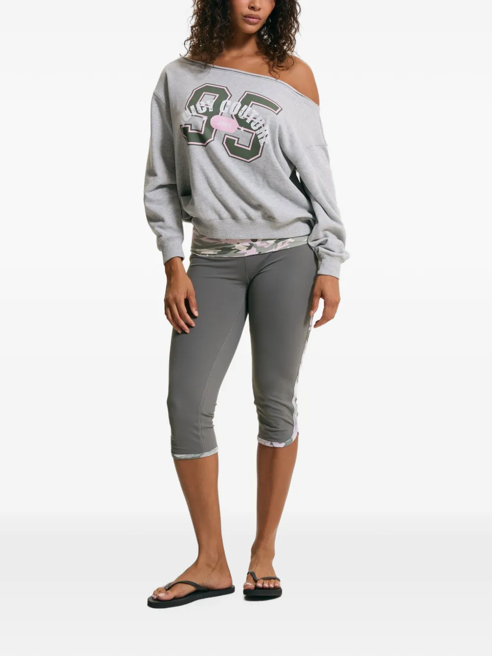 Juicy Couture Off-shoulder sweater met logo-print Grijs
