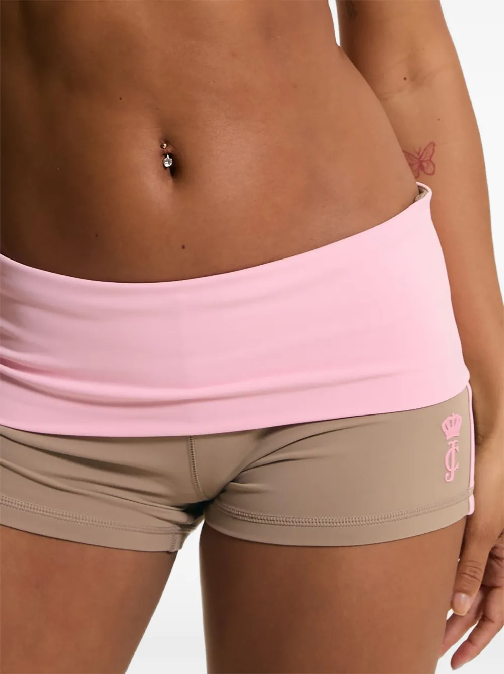 Juicy Couture Shorts met omslag en logo-print Beige