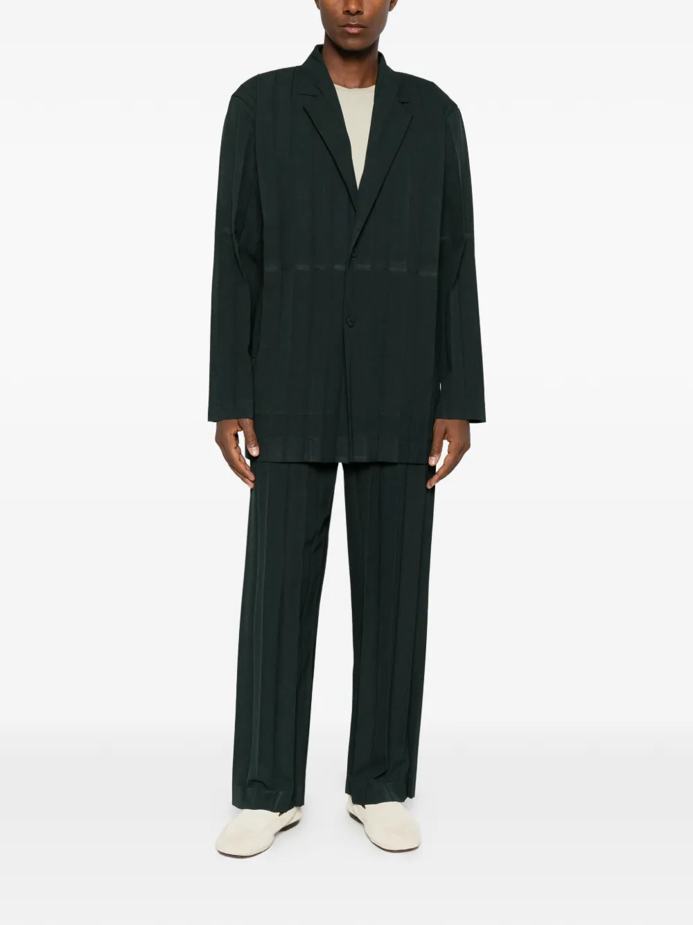 Homme Plissé Issey Miyake Jack met gekerfde revers en plooien Groen