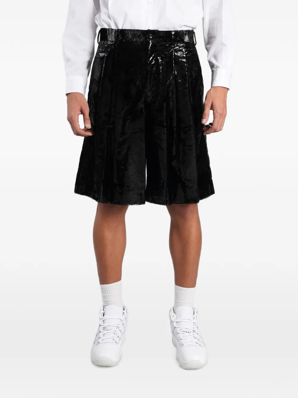 Comme des Garçons Homme Plus coated-finish pleated shorts - Nero