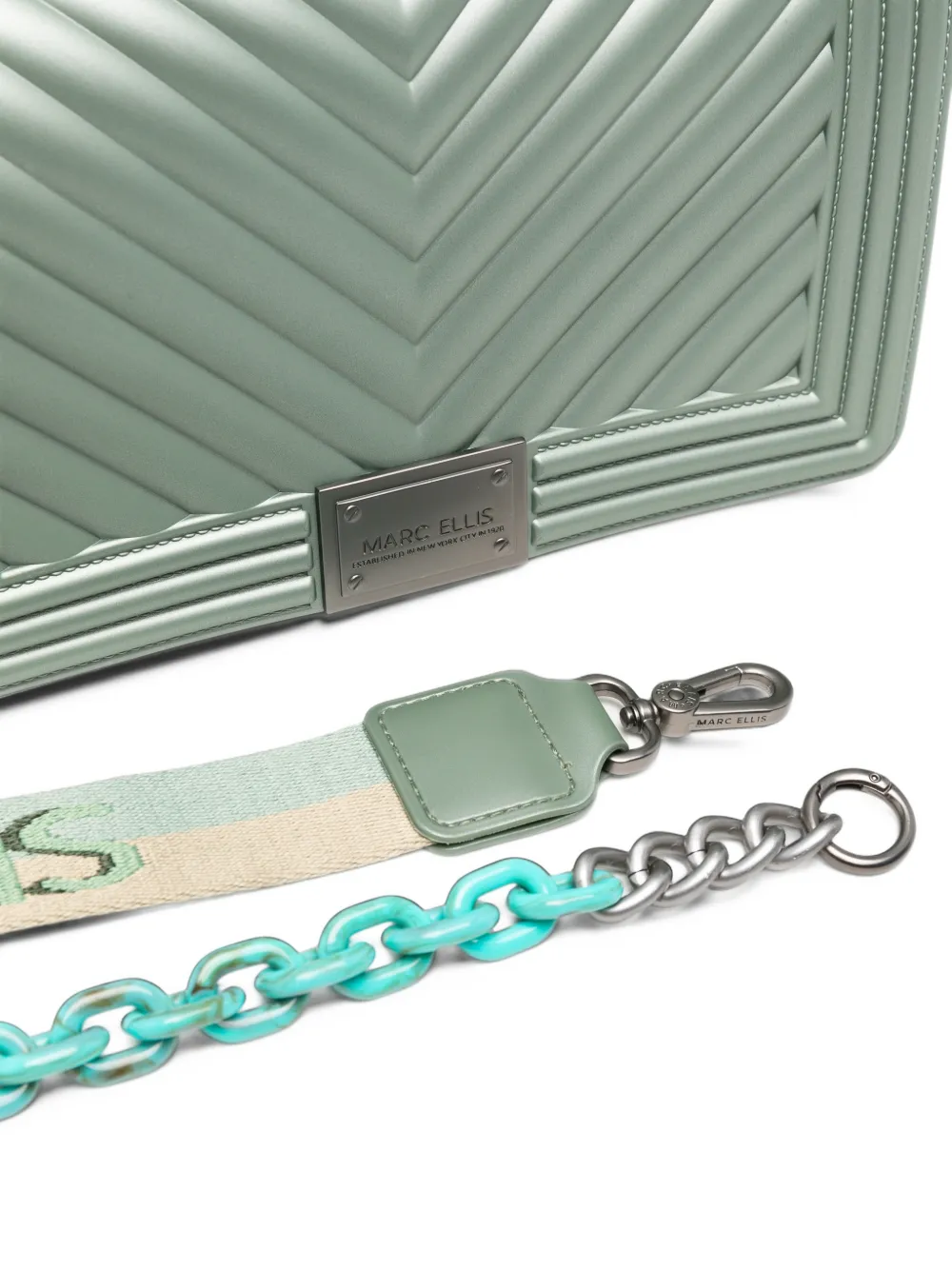 Marc Ellis Medium Flat 27 gewatteerde schoudertas met chevron-patroon Groen